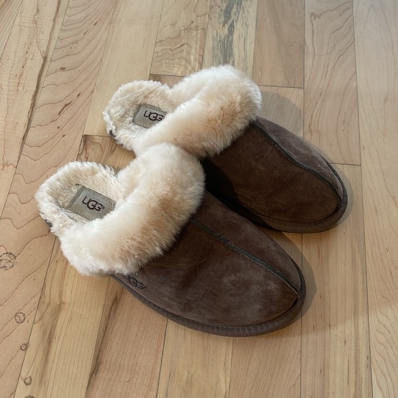UGG Scuffette II Espresso Slippers Size 7 - Picture 5 of 10